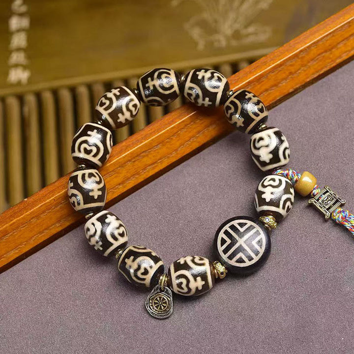 Pulsera de poder del Señor del Bosque Cadáver con cuentas Dzi y jarrón del tesoro del rayo tibetano con Buddha Stones - Cuenta Dzi de jarrón (circunferencia de la muñeca: 16-17 cm) - image 5