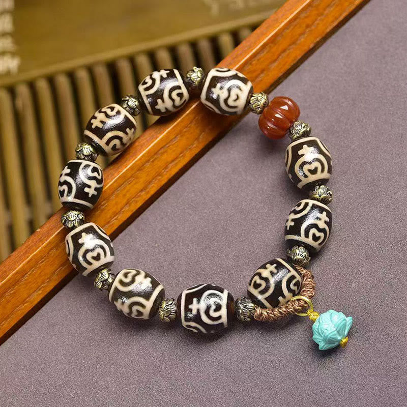 Pulsera de poder del Señor del Bosque Cadáver con cuentas Dzi y jarrón del tesoro del rayo tibetano con Buddha Stones - Cuenta Dzi de jarrón de loto (circunferencia de la muñeca: 16-17 cm) - image 9