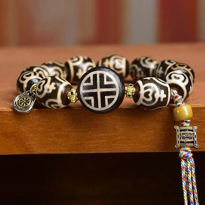 Pulsera de poder del Señor del Bosque Cadáver con cuentas Dzi y jarrón del tesoro del rayo tibetano con Buddha Stones - image 8