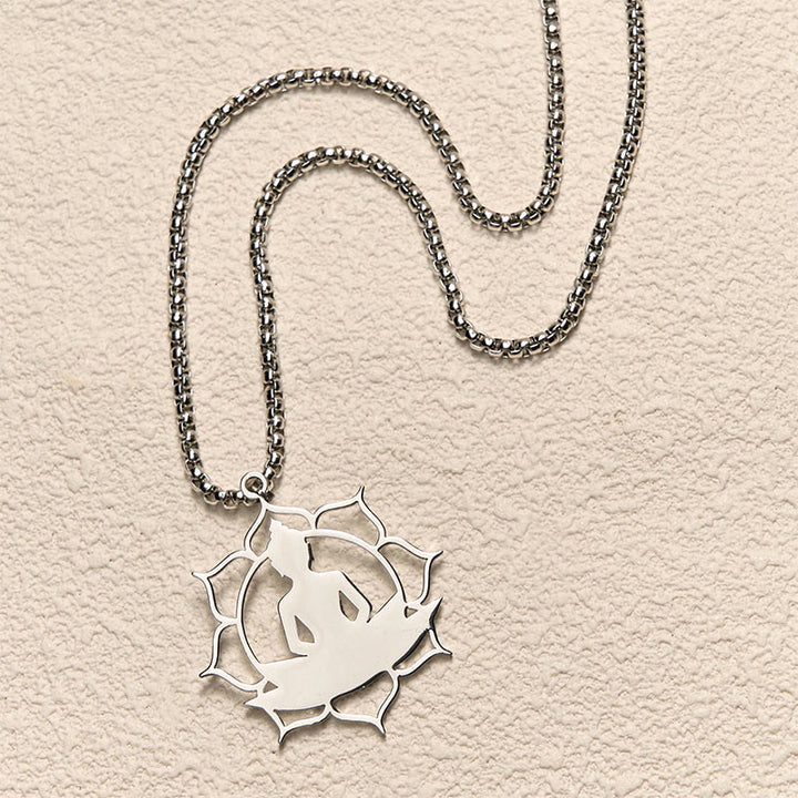 Collar con colgante de acero inoxidable con diseño de Buda sentado y loto vintage con Buddha Stones. - image 10