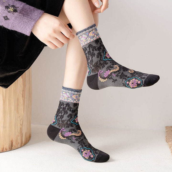 Calcetines de algodón para mujer con estampado floral retro en relieve de Buddha Stones - image 7