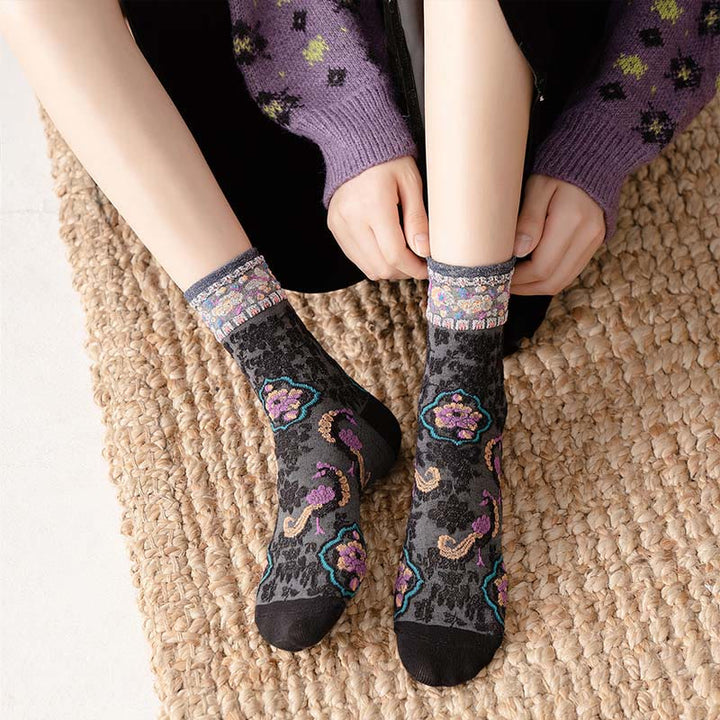 Calcetines de algodón para mujer con estampado floral retro en relieve de Buddha Stones - image 9