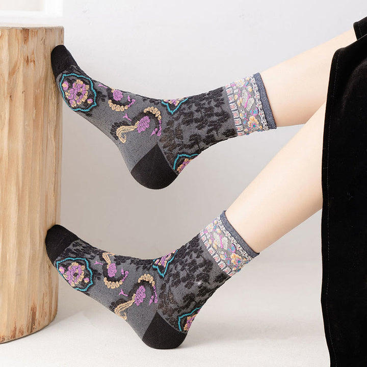 Calcetines de algodón para mujer con estampado floral retro en relieve de Buddha Stones - image 8