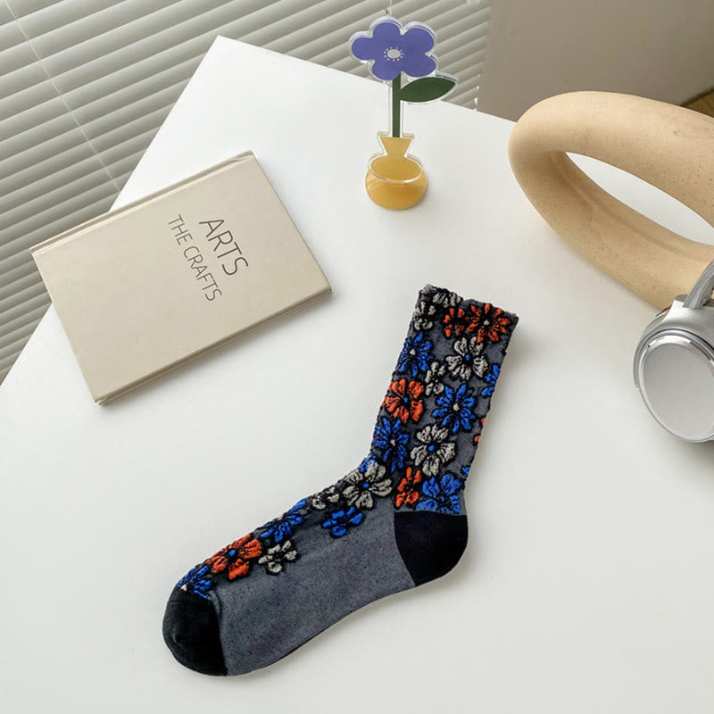 Calcetines de algodón para mujer con diseño floral texturizado étnico y colores contrastantes de Buddha Stones - Negro - Talla única (US4. 4-9, UE 34-39, UK/ AU 2,5-6, Asia 22-24,5 cm) - image 1