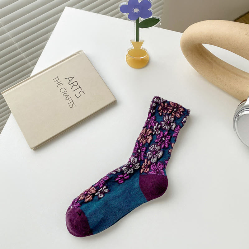 Calcetines de algodón para mujer con diseño floral texturizado étnico y colores contrastantes de Buddha Stones - Magenta oscuro - Talla única (US4. 4-9, UE 34-39, UK/ AU 2,5-6, Asia 22-24,5 cm) - image 10