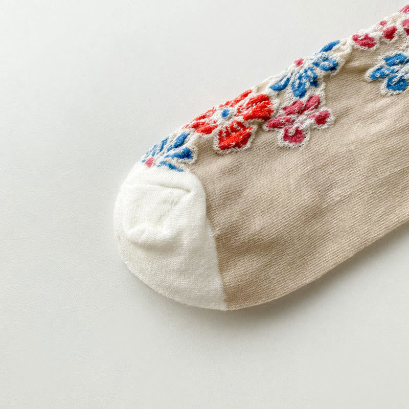 Calcetines de algodón para mujer con diseño floral texturizado étnico y colores contrastantes de Buddha Stones - image 5
