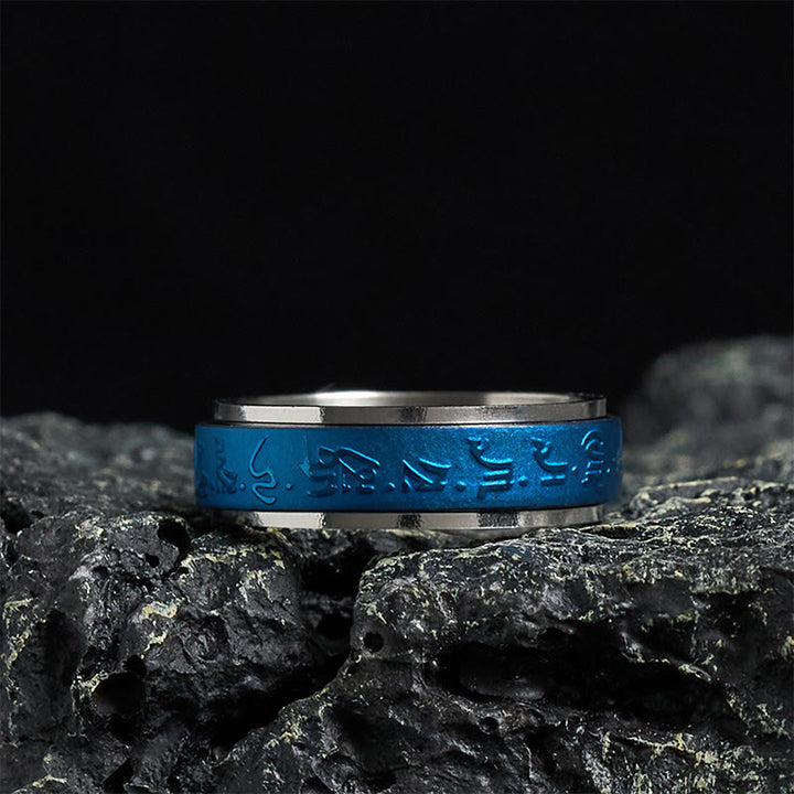 Anillo de equilibrio giratorio de acero y titanio con mantra farmacéutico azul de las Escrituras tibetanas de Buddha Stones - 70-73 mm - image 0