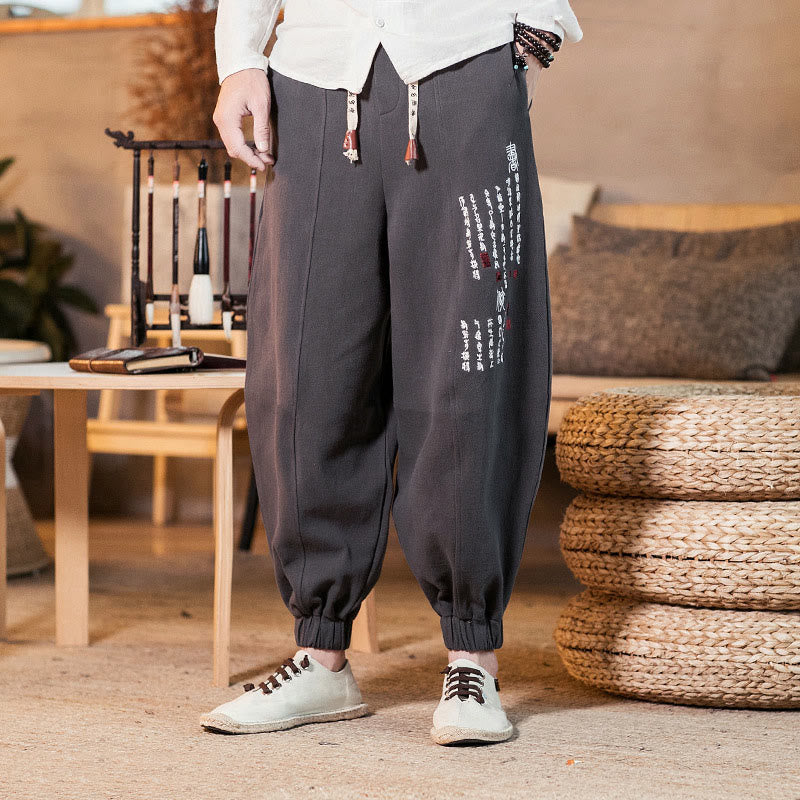 Pantalones de algodón para hombre con bolsillos y bordados de Buddha Stones y caracteres chinos - Gris pizarra - US/UK/AU46, EU56 (5XL) - image 0