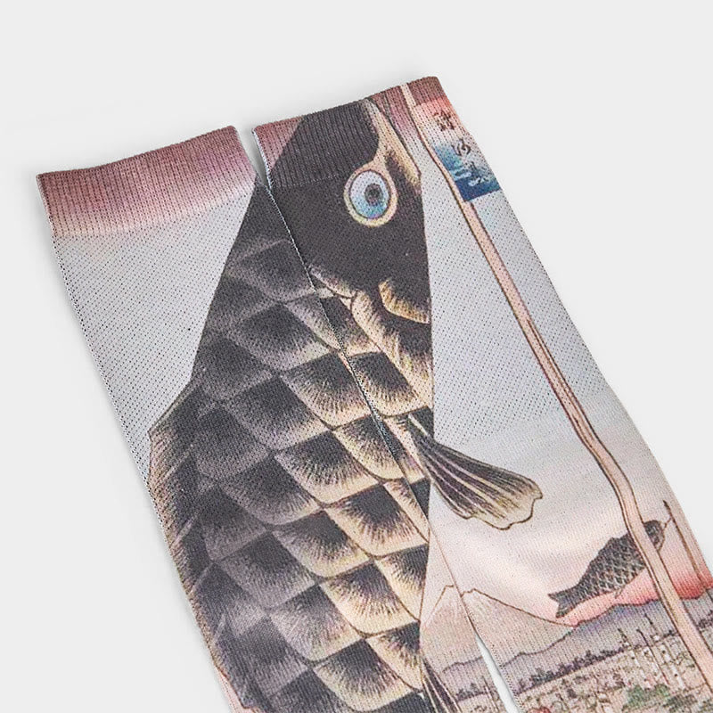 Calcetines unisex con diseño de pez koi y monte Fuji para hombre y mujer - image 2
