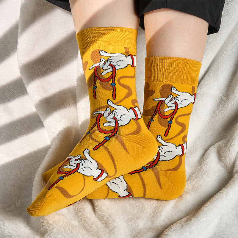 Calcetines informales con Buddha Stones y mano sagrada de Buda sosteniendo una cuerda roja para mujer - Oro - S(US. 4,5-8,5, EU 35-39, UK/AU 2,5-6, AISA 22,5-25 cm) - image 0