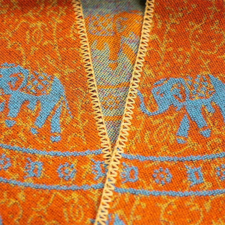 Bufanda chal unisex acogedora con diseño geométrico de elefante jacquard tibetano y Buddha Stones - image 10