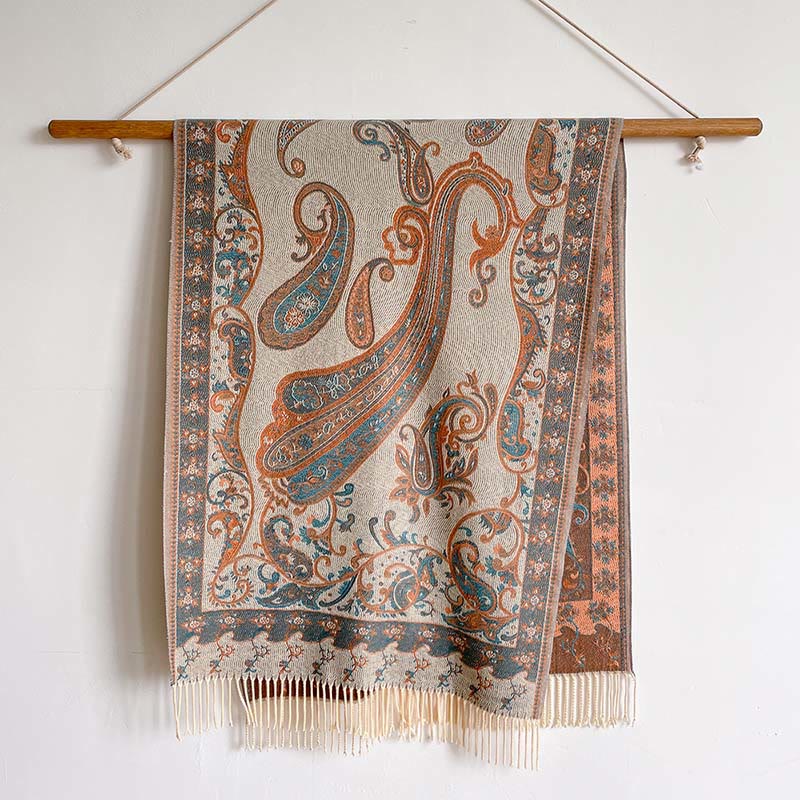 Bufanda chal térmica con borlas y estampado floral de cachemira para el viaje de invierno con Buddha Stones - image 1