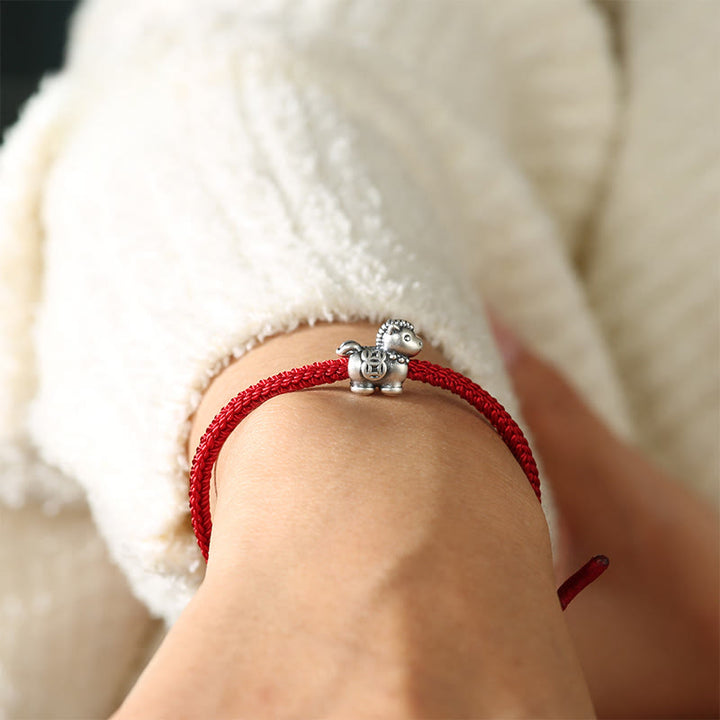 Pulsera trenzada de la suerte con monedas de cobre y hilo rojo de plata de ley 999 con Buddha Stones del Año del Caballo - image 4