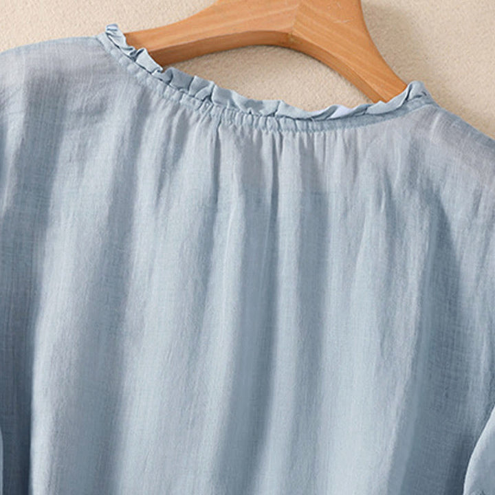 Camisa informal de manga corta abullonada con diseño floral bordado y botones lisos de Buddha Stones para mujer - image 4