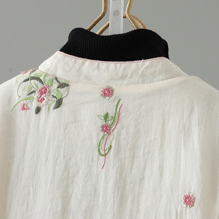 Chaqueta acolchada de algodón de manga larga para mujer con bordado de flores y Buddha Stones y bolsillos - image 4