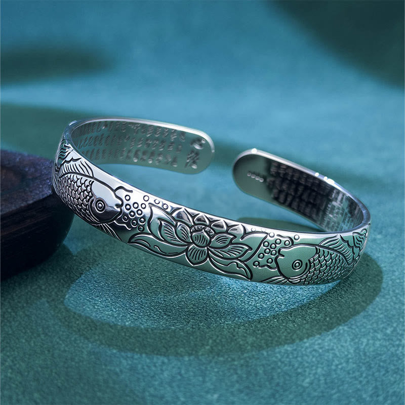 Pulsera ajustable abierta de cobre con Buddha Stones, sutra del corazón, pez koi, loto y riqueza - Peces koi y loto - image 0