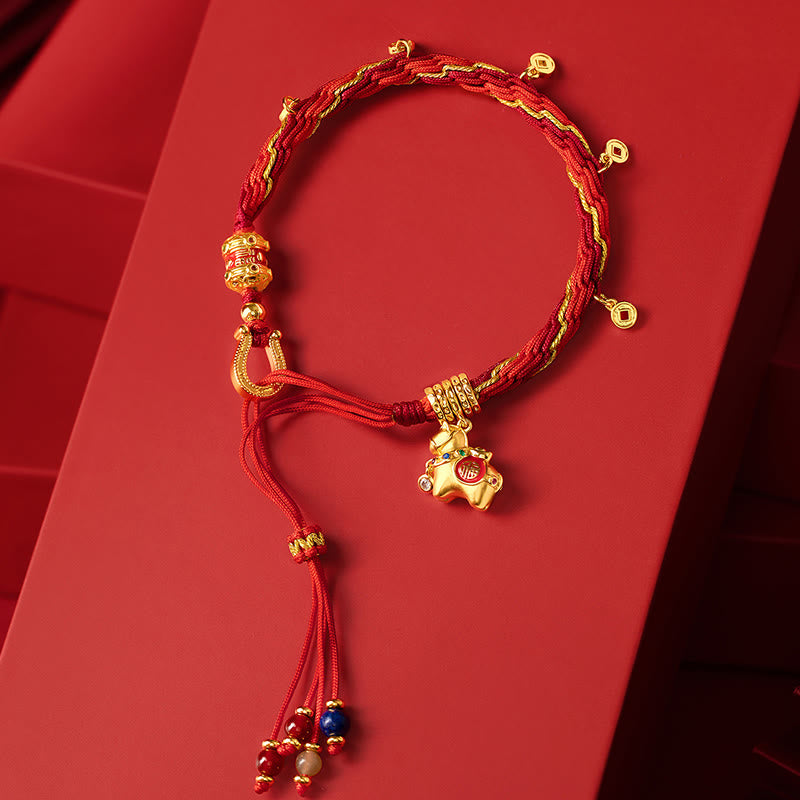Buddha Stones Pulsera trenzada de hilo rojo con el símbolo Fu del Año del Caballo bañada en cobre y oro de 18 quilates. - Caballo y cuerda roja (circunferencia de muñeca 15-22 cm) - image 0