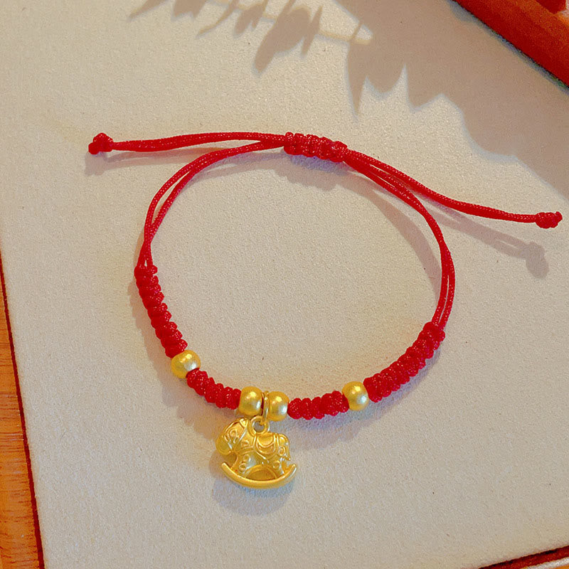 Pulsera trenzada de cobre con hilo rojo y Buddha Stones del Año Dorado del Caballo - Caballo con base arqueada (Circunferencia de la muñeca: 10-18 cm) - image 0