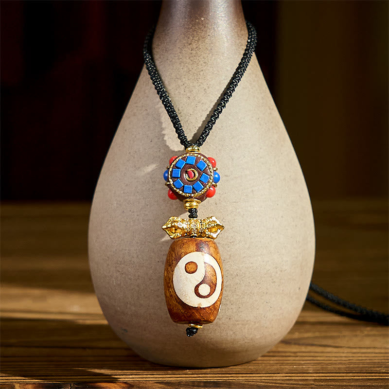 Collar con colgante de bendición de ágata Dzi de nueve ojos con diseño Bagua Yin Yang tibetano de Buddha Stones - image 2
