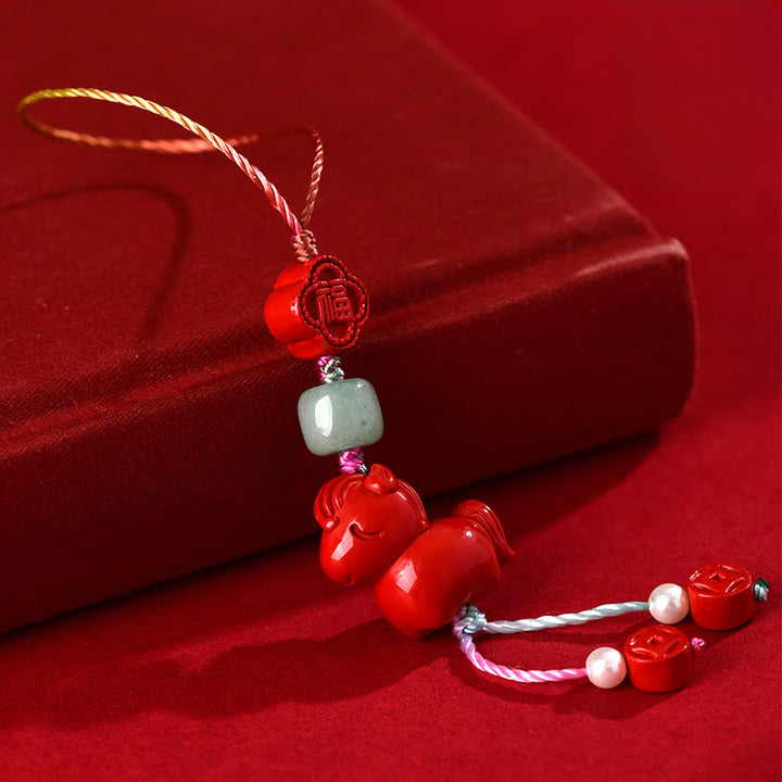 Buddha Stones Año del Caballo Cinabrio Natural Carácter Fu Decoración Colgante para Teléfono - image 1