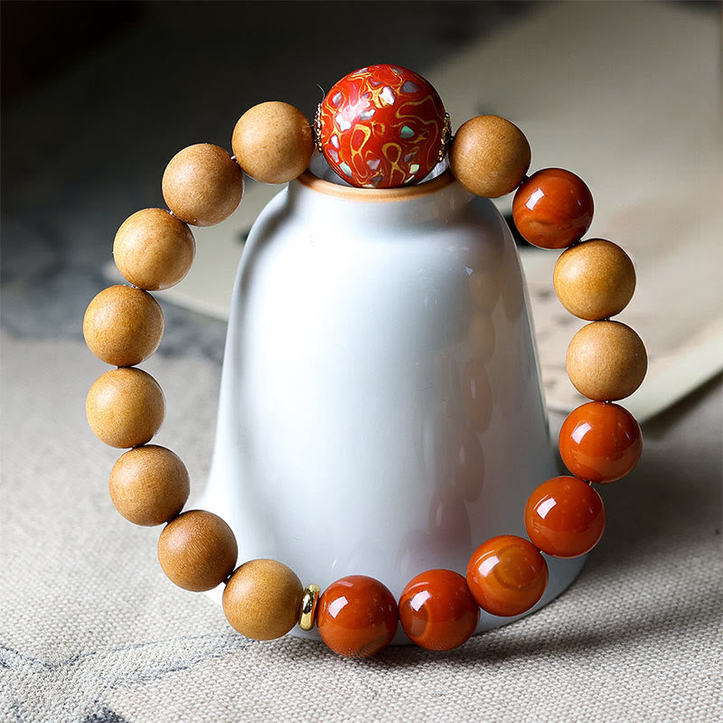 Pulsera protectora de cuentas artesanales lacadas con Buddha Stones, sándalo y ágata roja del sur - image 4