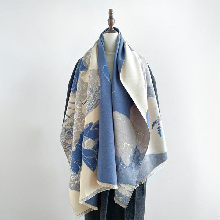 Bufanda/chal suave con estampado de Buddha Stones, cigüeñas, pájaros y flores de loto en invierno. - image 9