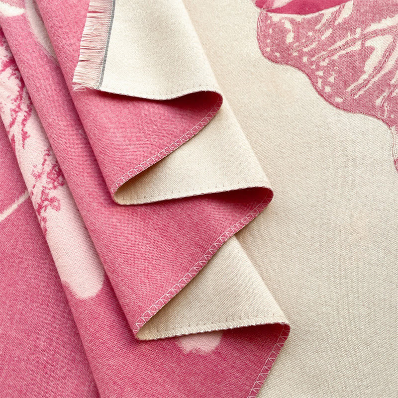 Bufanda/chal suave con estampado de Buddha Stones, cigüeñas, pájaros y flores de loto en invierno. - image 7