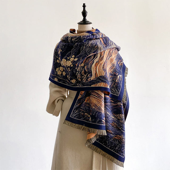 Bufanda/chal acogedor con estampado de Buddha Stones , degradado de color invernal, cálidas colinas y árboles. - Azul oscuro - 185*65 cm - image 0