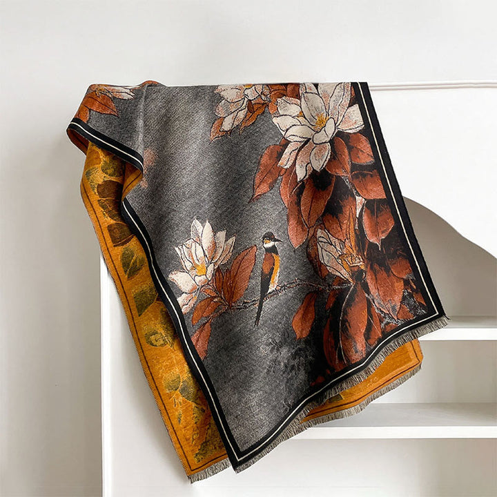 Bufanda/chal cálido y acogedor con estampado de Buddha Stones, flores de magnolia blancas de invierno y pajaritos - Chocolate - 185*65 cm - image 3