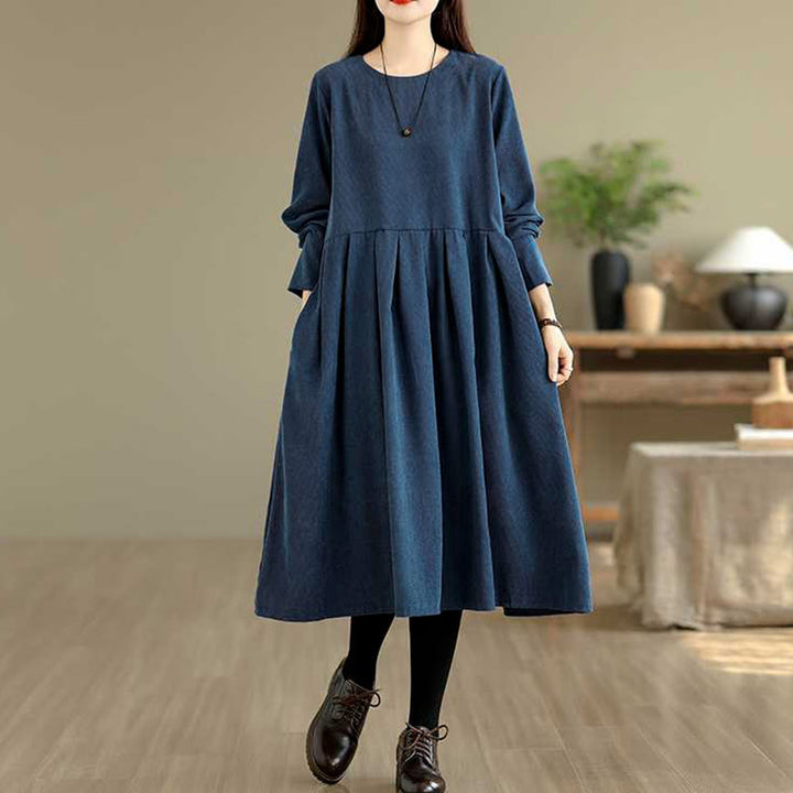 Vestido midi liso azul oscuro de pana con mangas largas y bolsillos, estampado de Buddha Stones. - image 3
