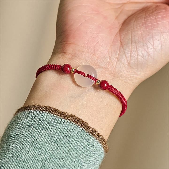 Pulsera de conexión con hilo rojo, hebilla de la paz con Buddha Stones, nudo plano de ágata blanca y nudo de diamante. - image 18