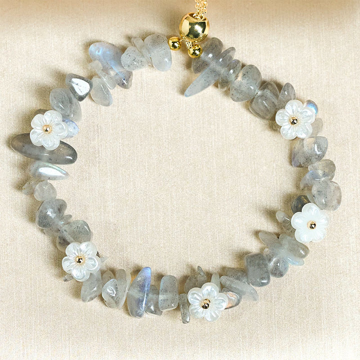 Pulsera de equilibrio con diseño irregular de flor de cristal de Buddha Stones, amatista y cristal blanco. - image 19