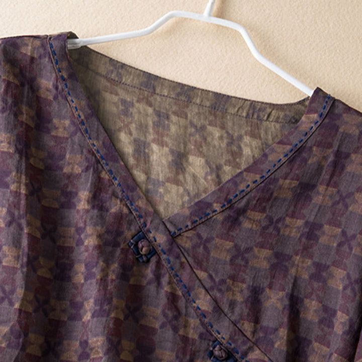 Camisa de manga larga para mujer con estampado floral y cuello en V de Buddha Stones Spring - image 6