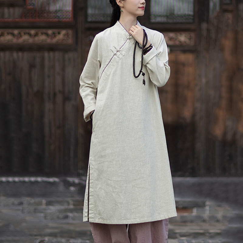 Vestido cheongsam midi de lino y ramio con mangas largas y botones de rana de Buddha Stones y bolsillos - image 10