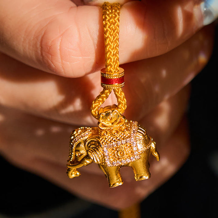 Collar con colgante de cuerda de fuerza con dije de elefante de latón chapado en oro de 24 Buddha Stones - image 4