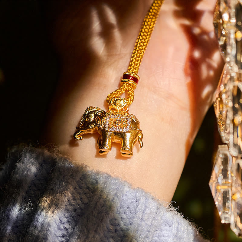 Collar con colgante de cuerda de fuerza con dije de elefante de latón chapado en oro de 24 Buddha Stones - image 5