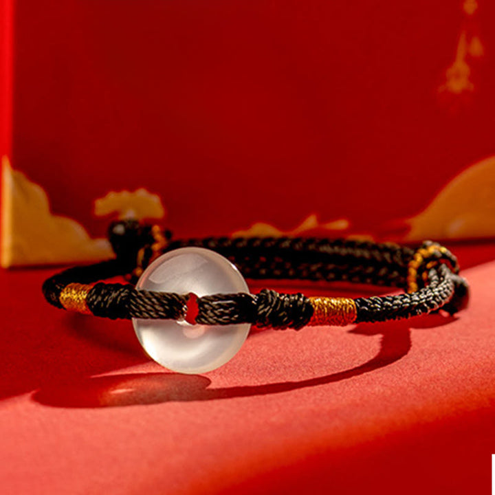 Pulsera trenzada con hebilla de paz y calcedonia blanca de Buddha Stones - image 12