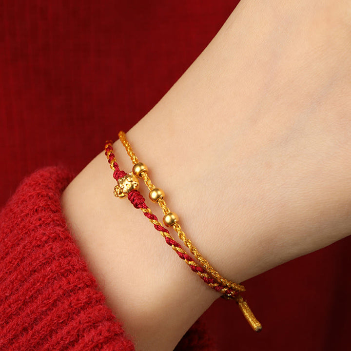 Pulsera de la suerte con hilo rojo dorado de doble vuelta con cuentas de oro 999 del Año del Caballo y Buddha Stones - image 18