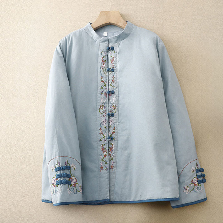 Chaqueta térmica de manga larga para mujer con bordado de flores de invierno y botones de rana de Buddha Stones - Azul claro - US12, UK/AU16, EU44 (3XL) - image 1