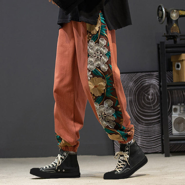 Pantalones de algodón con estampado floral bordado de Buddha Stones Spring para hombre con bolsillos - Rojo indio - US/UK/AU46, EU56 (5XL) - image 5