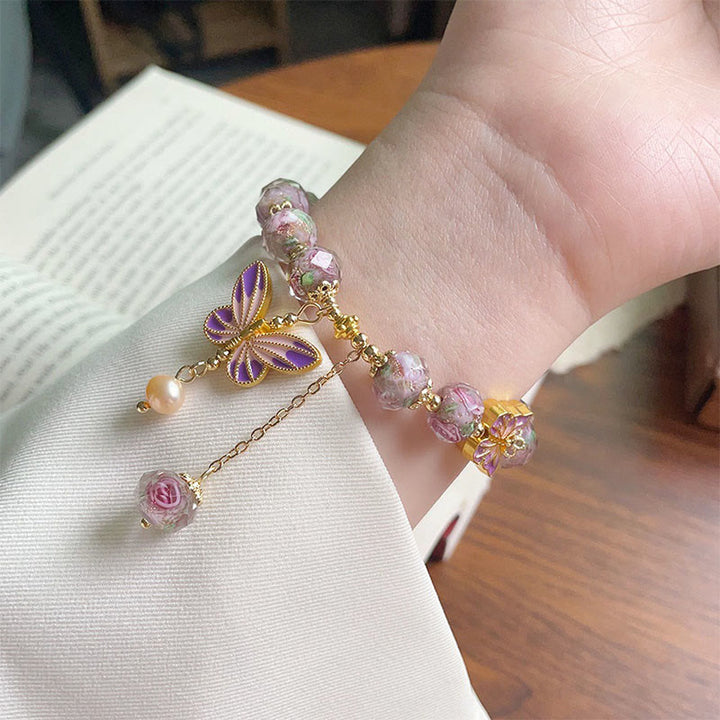 Pulsera de amor con cuentas de cristal Liuli y flores con dijes de mariposas dobles de Buddha Stones - image 5