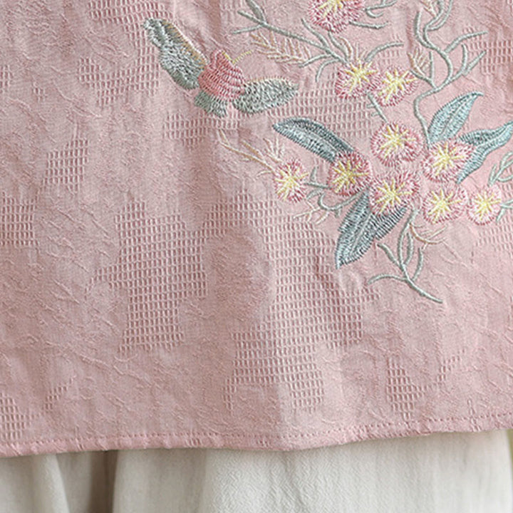 Camisa de algodón para mujer con cuello mandarín, manga tres cuartos y un botón de rana con bordado de flores de Buddha Stones - image 25