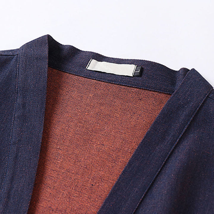 Chaqueta estilo kimono de algodón vaquero para hombre con mangas tres cuartos, abertura frontal y cordones de Buddha Stones - image 3