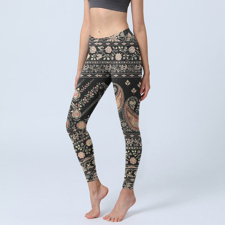 Leggings de yoga para mujer con estampado retro repetitivo de flores, hojas y enredaderas de Buddha Stones - Negro - US18，UK/AU22，EU50 (4XL) - image 0
