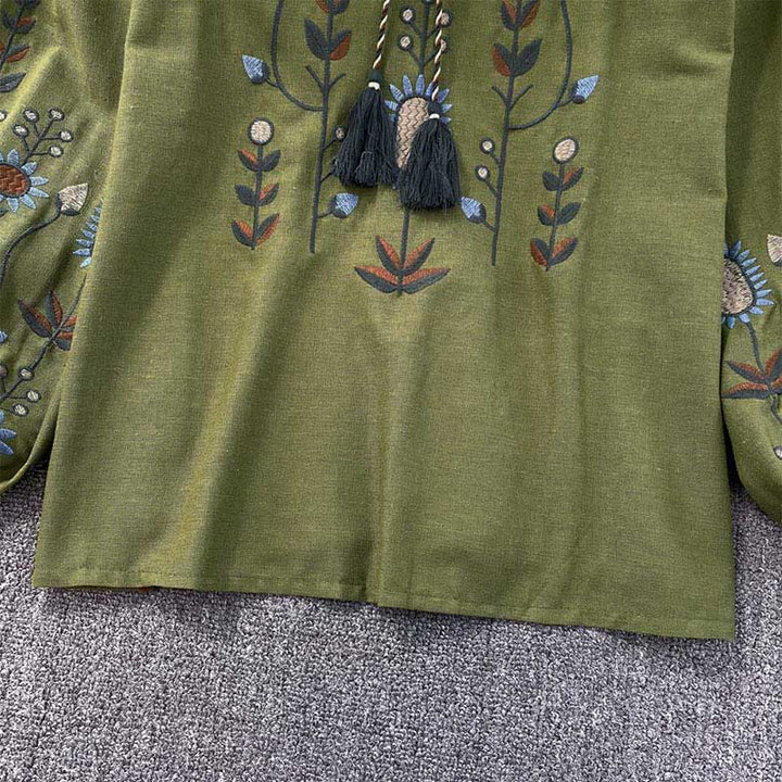 Camiseta de algodón y lino con cuello redondo para mujer, con bordado informal de flores y hojas de Buddha Stones  - image 7