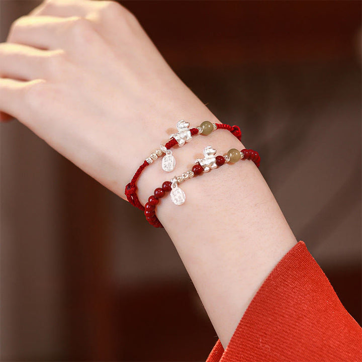 Pulsera de hilo rojo de plata de ley 999 con Buddha Stones y jade hetiano cinabrio del Año del Caballo. - image 23
