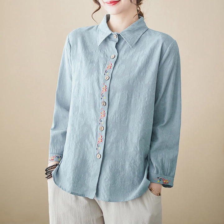 Camisa de algodón de manga larga con solapa y botones para mujer, con estampado floral bordado de Buddha Stones de primavera - Azul claro - US12, UK/AU16, EU44 (3XL) - image 1