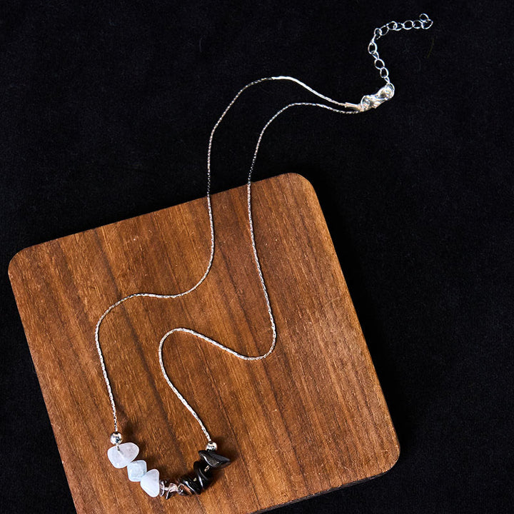 Collar con colgante de fuerza de cristal rosa, cuarzo fresa, granate, aguamarina y obsidiana negra de Buddha Stones - image 3