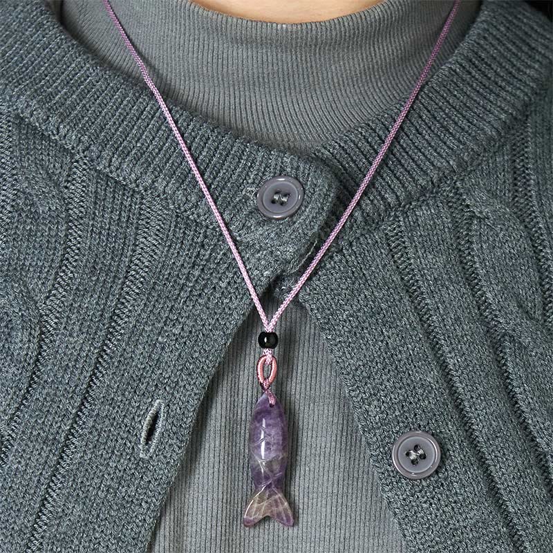 Collar con colgante de Buddha Stones tallada con pez koi, cristal rosa, ágata india, amatista, calidez y prosperidad. - image 15
