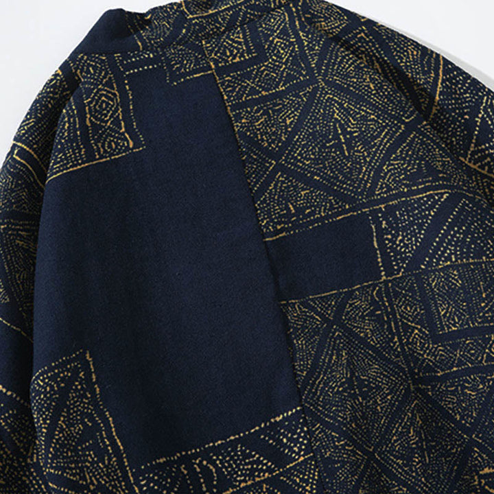 Kimono para hombre con Buddha Stones, geometría, rayas florales y mariposas, diseño abierto y manga corta. - image 4